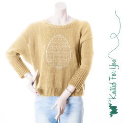 Hemstickad tröja med motif i mitten